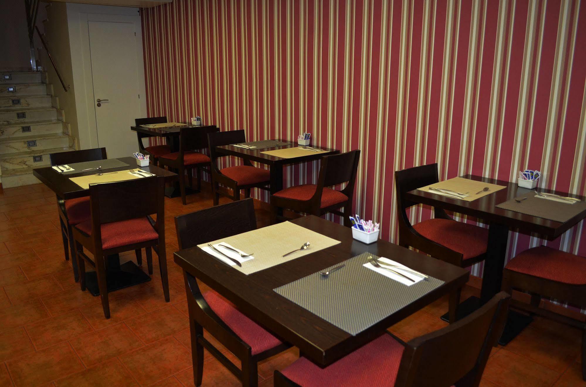 El Retiro De Cardea Hotell Oviedo Exteriör bild